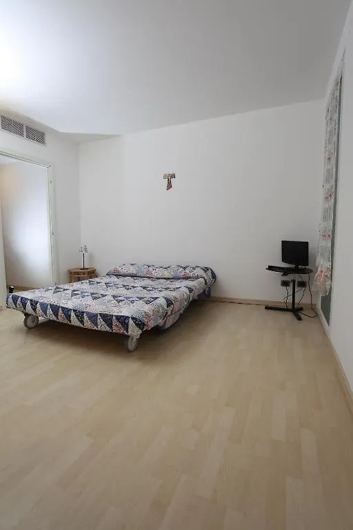 Apartment Lake Maggiore - Italia Maccagno 0*,  Italy