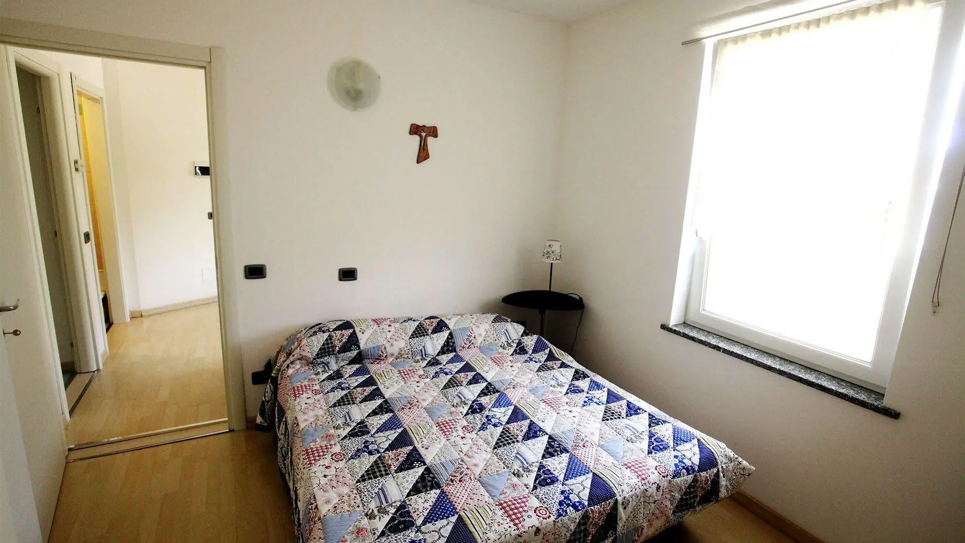 Aparthotel Apartment Lake Maggiore - Italia Maccagno Italy